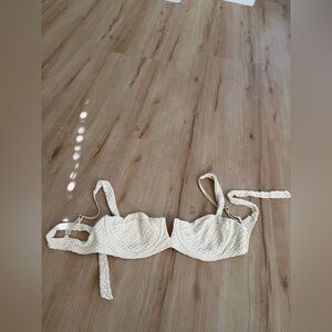 Monday Swimwear Clovelly Top